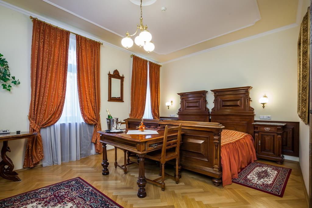 Hotel Jelinkova Vila Велке-Мезиржичи Номер фото
